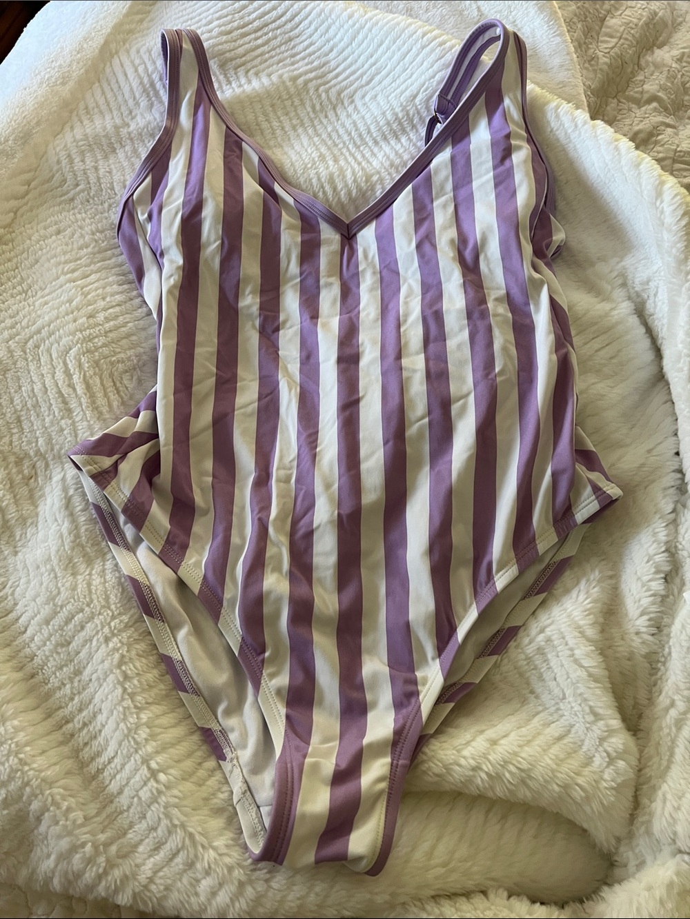 Kona Sol Lavender & White Striped V-Neck One-Piece Swimsuit NWOT size L